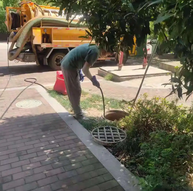 石柱市政排污管道清淤疏通——专业团队,让您全程省心!